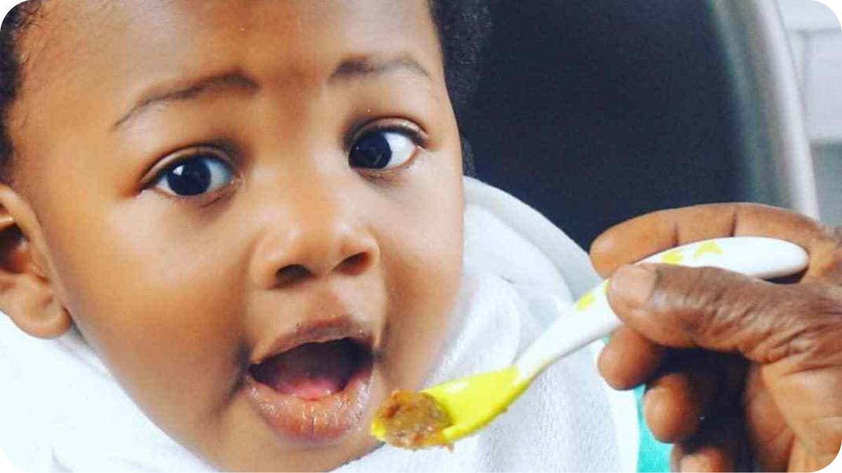 Catherine, MS, CCC-SLP, CLC shares 5 tips for spoon-feeding your baby